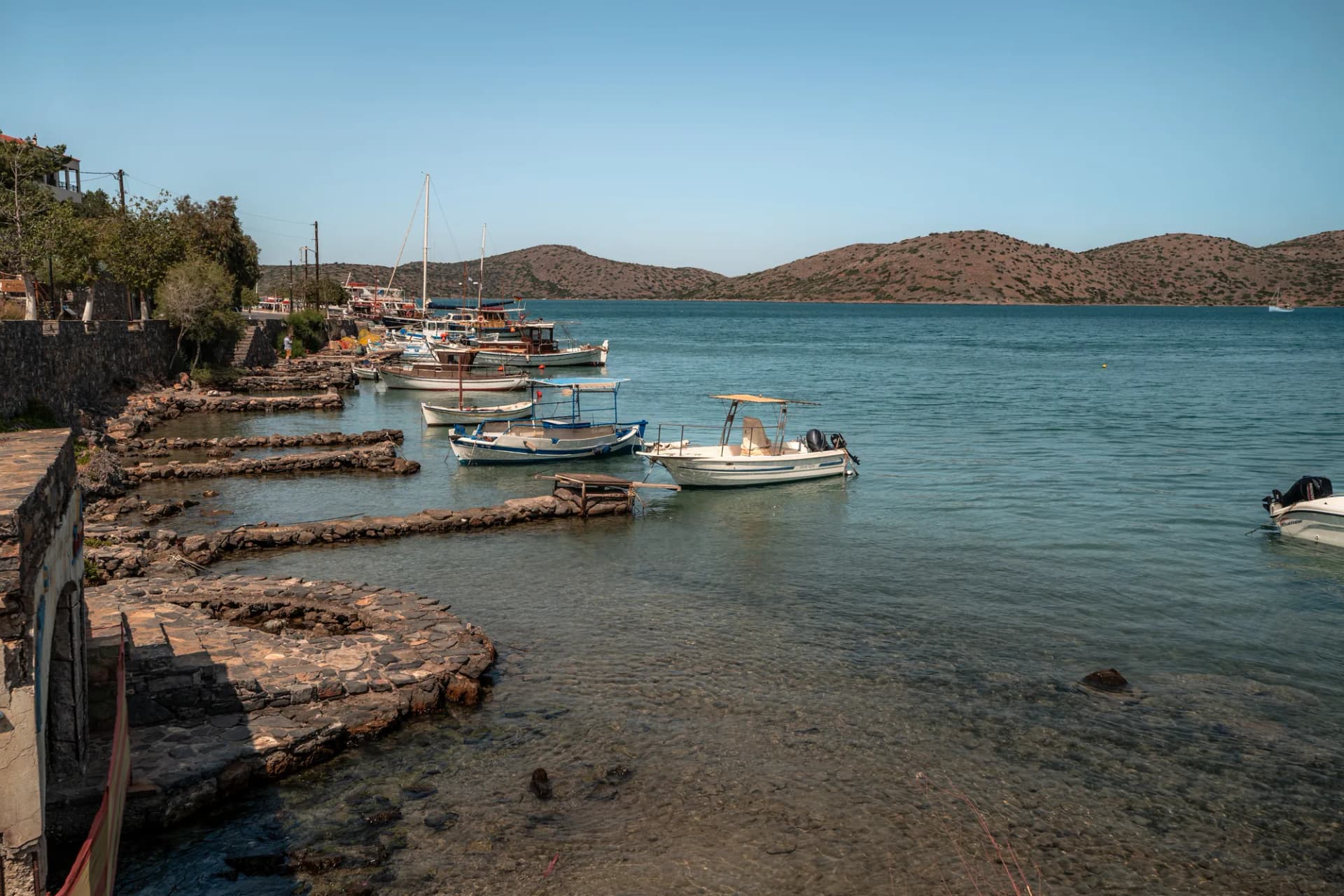 Elounda en Crète : le guide complet au-delà des resorts de luxe — Crète, guide de voyage Âme Bohème