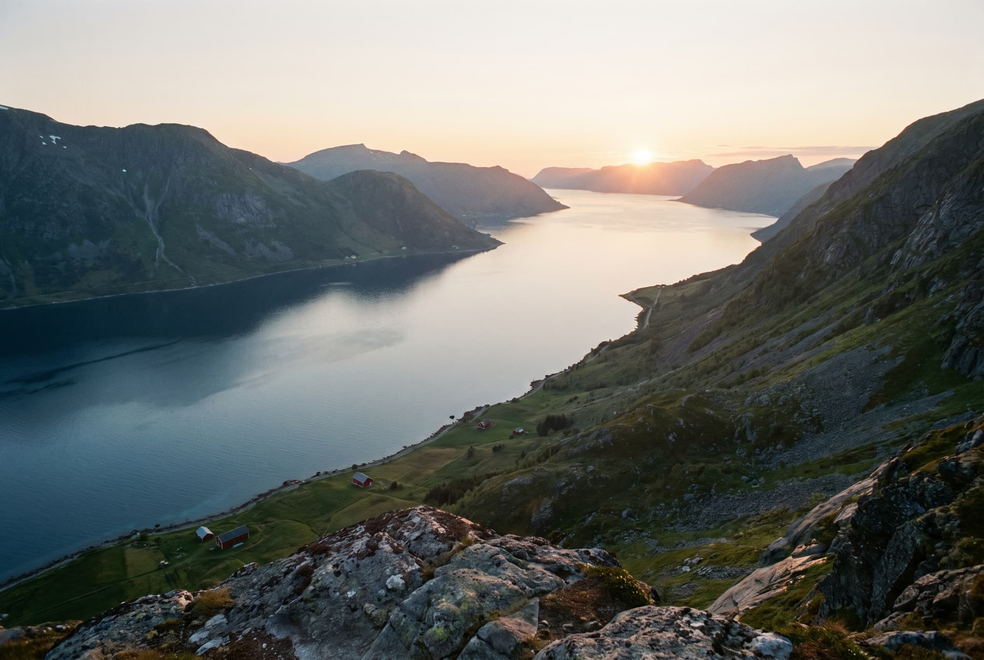Quand partir en Norvège : aurores, soleil de minuit et fjords, mois par mois — Norvège, guide de voyage Âme Bohème