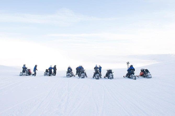 Découvrez les meilleurs tours de motoneige à Tromsø