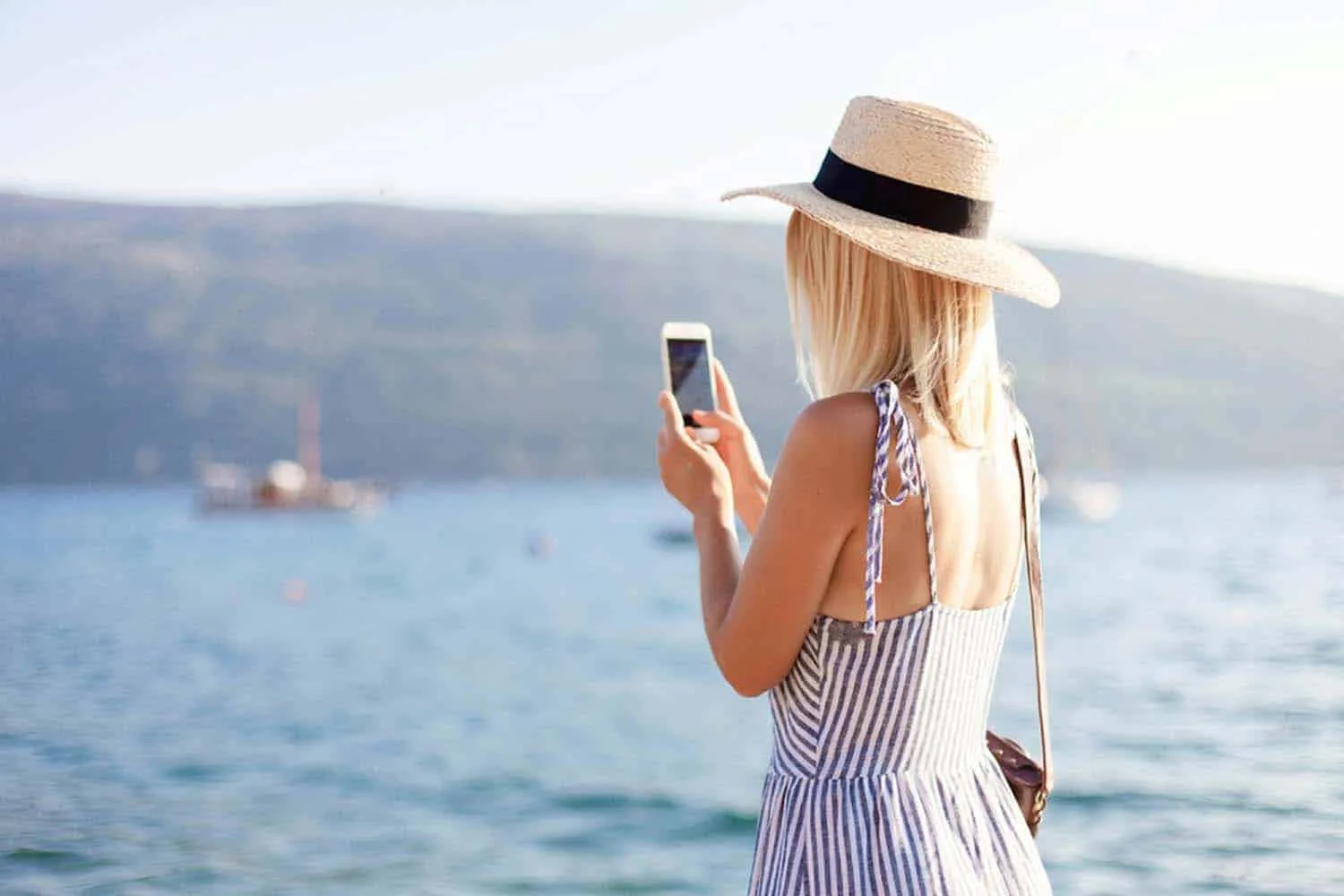 Le guide ultime de la photographie de voyage en solo : trucs, astuces et techniques !