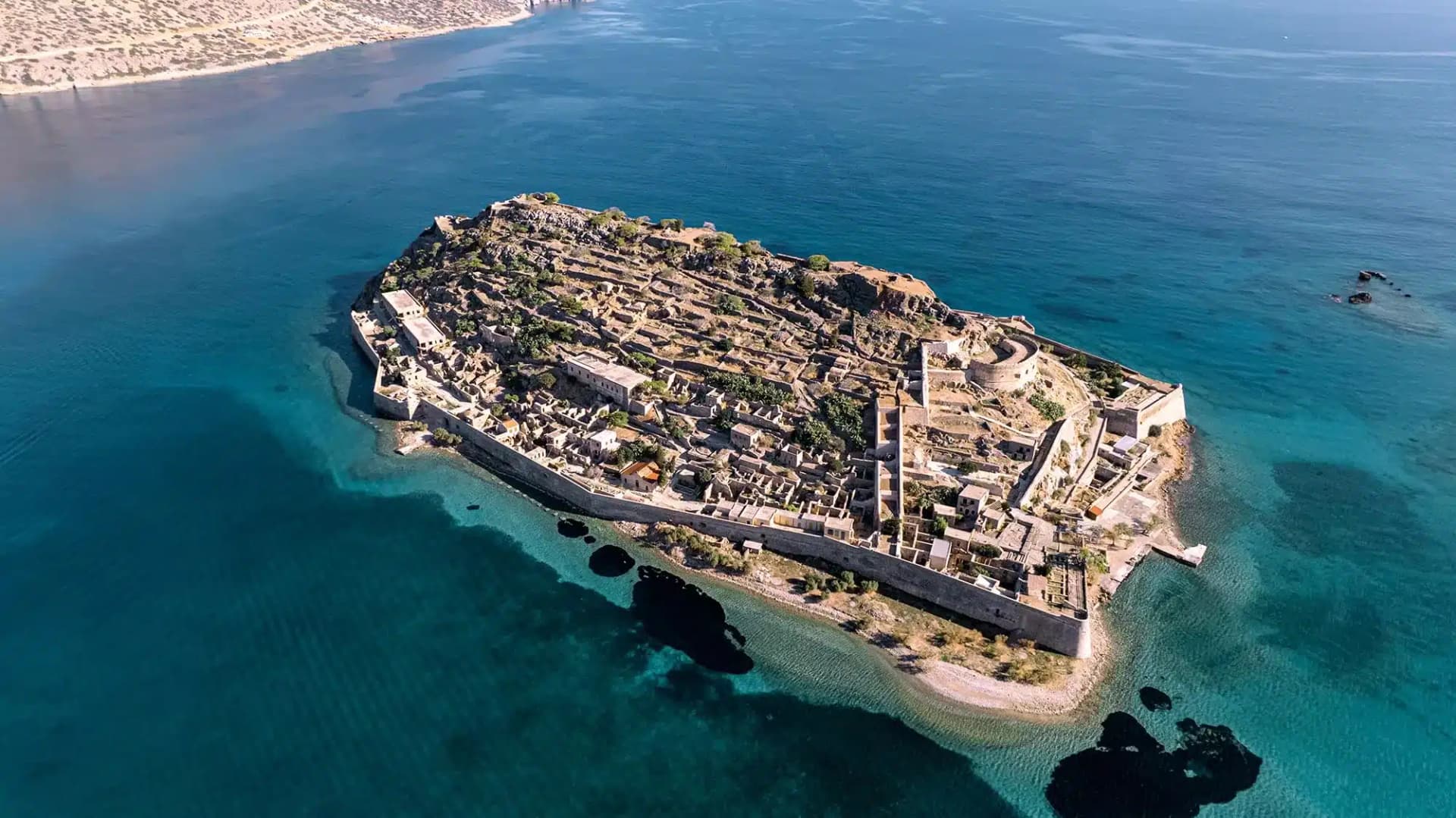 Visiter Spinalonga en Crète : Le guide complet — Crète, guide de voyage Âme Bohème