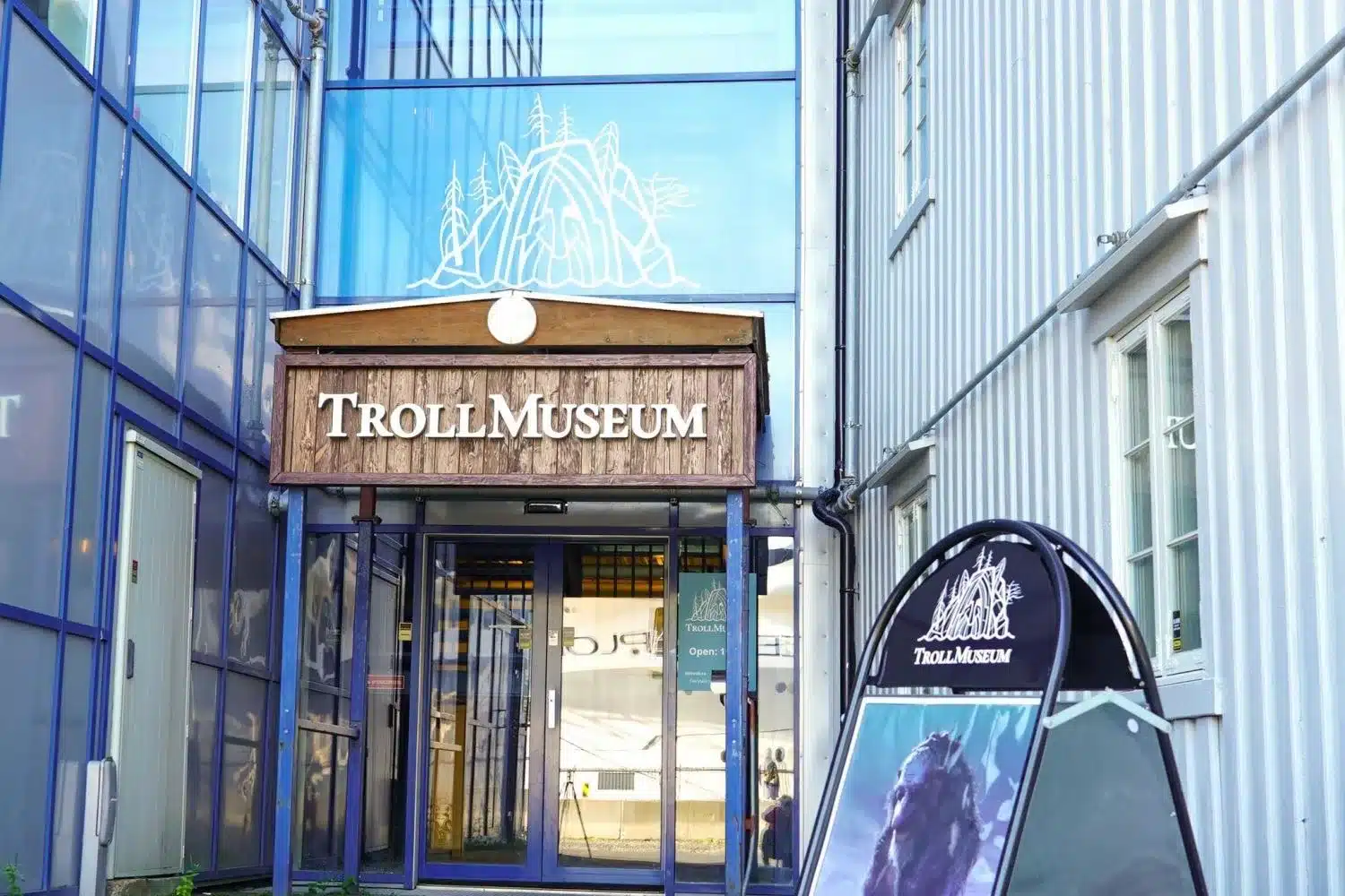 Visiter le Troll Museum à Tromsø, Norvège – Voyage féerique dans le monde des trolls — Norvège, guide de voyage Âme Bohème