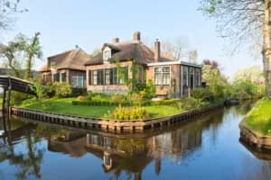 Les 30 plus beaux villages d’Europe à visiter absolument en 2026