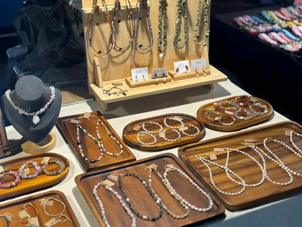 Le Fun Friday Avenue Night Market à Phuket