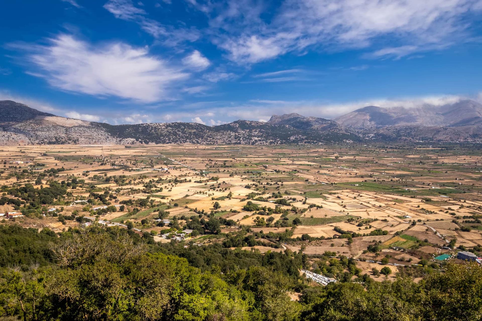 Visiter le plateau de Lassithi en Crète : un voyage hors du temps — Crète, guide de voyage Âme Bohème