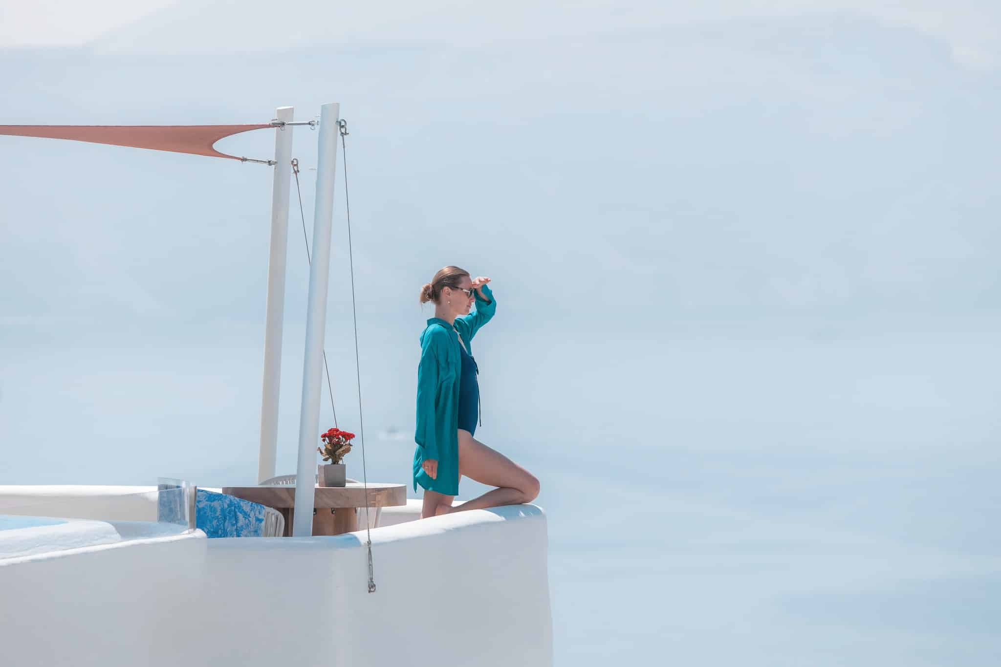 Andronis Luxury Suites — Terrasse privée avec piscine face au coucher de soleil