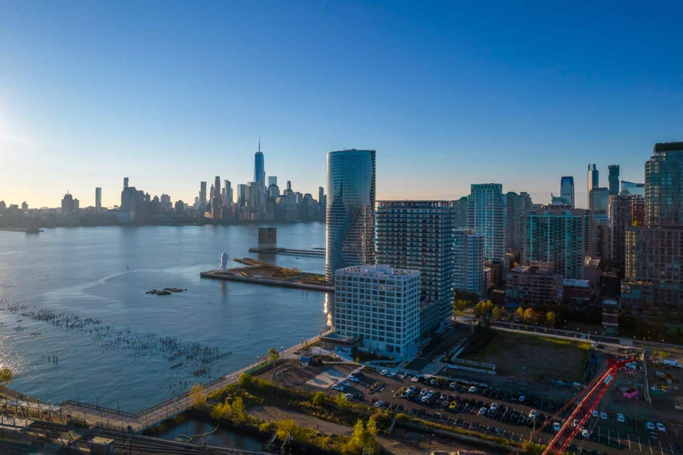 The Westin Jersey City Newport — Chambre avec vue sur Manhattan