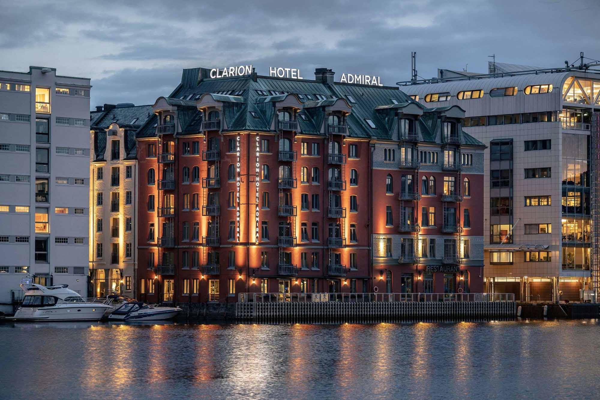 Nuit au Clarion Hotel Admiral à Bergen : Notre avis sur cet hôtel historique — Norvège, guide de voyage Âme Bohème