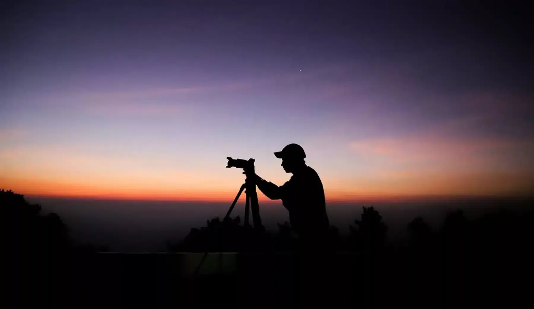Le guide ultime de la photographie de voyage en solo : trucs, astuces et techniques !