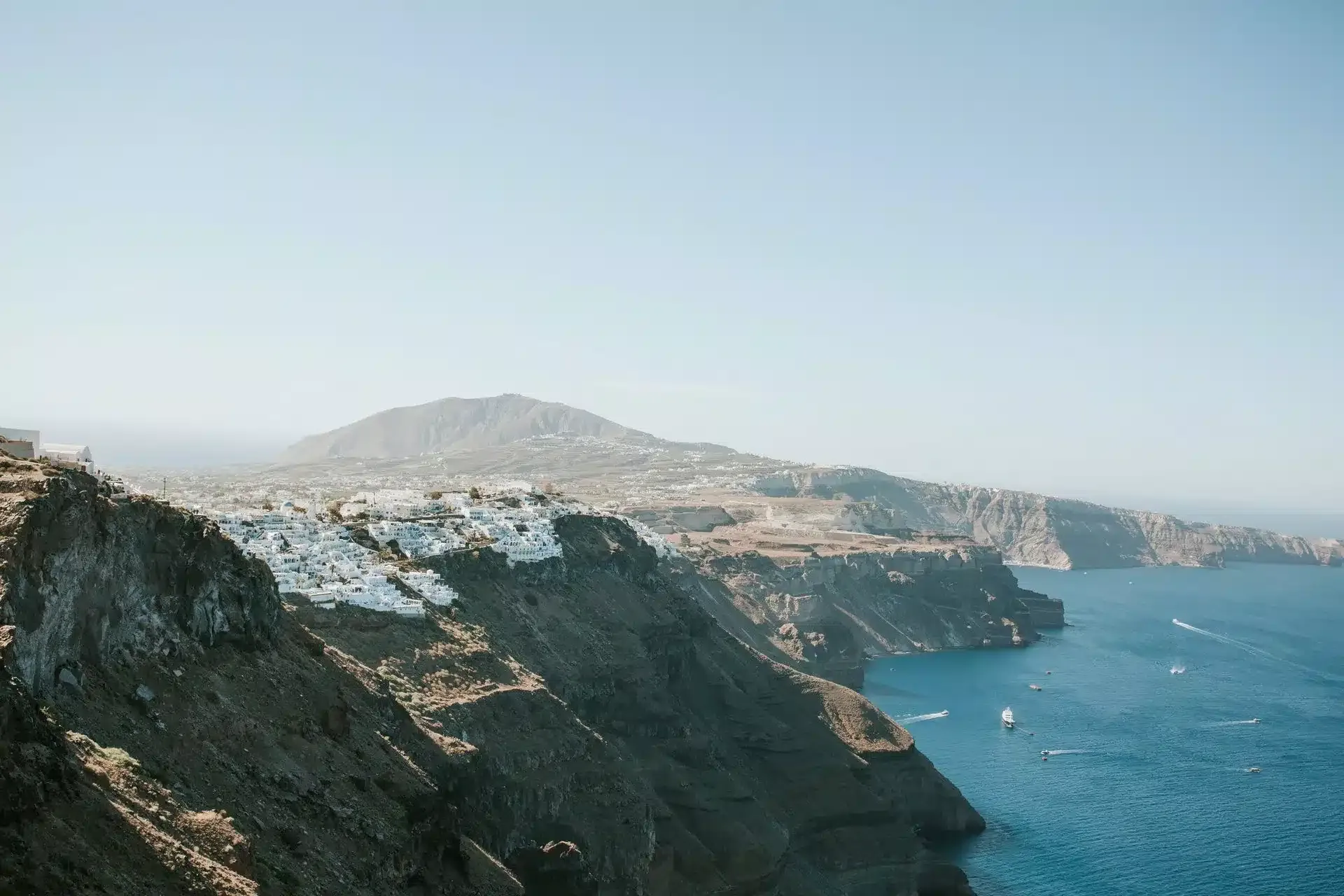 Visiter Imerovigli à Santorin : le joyau caché des Cyclades — Santorin, guide de voyage Âme Bohème