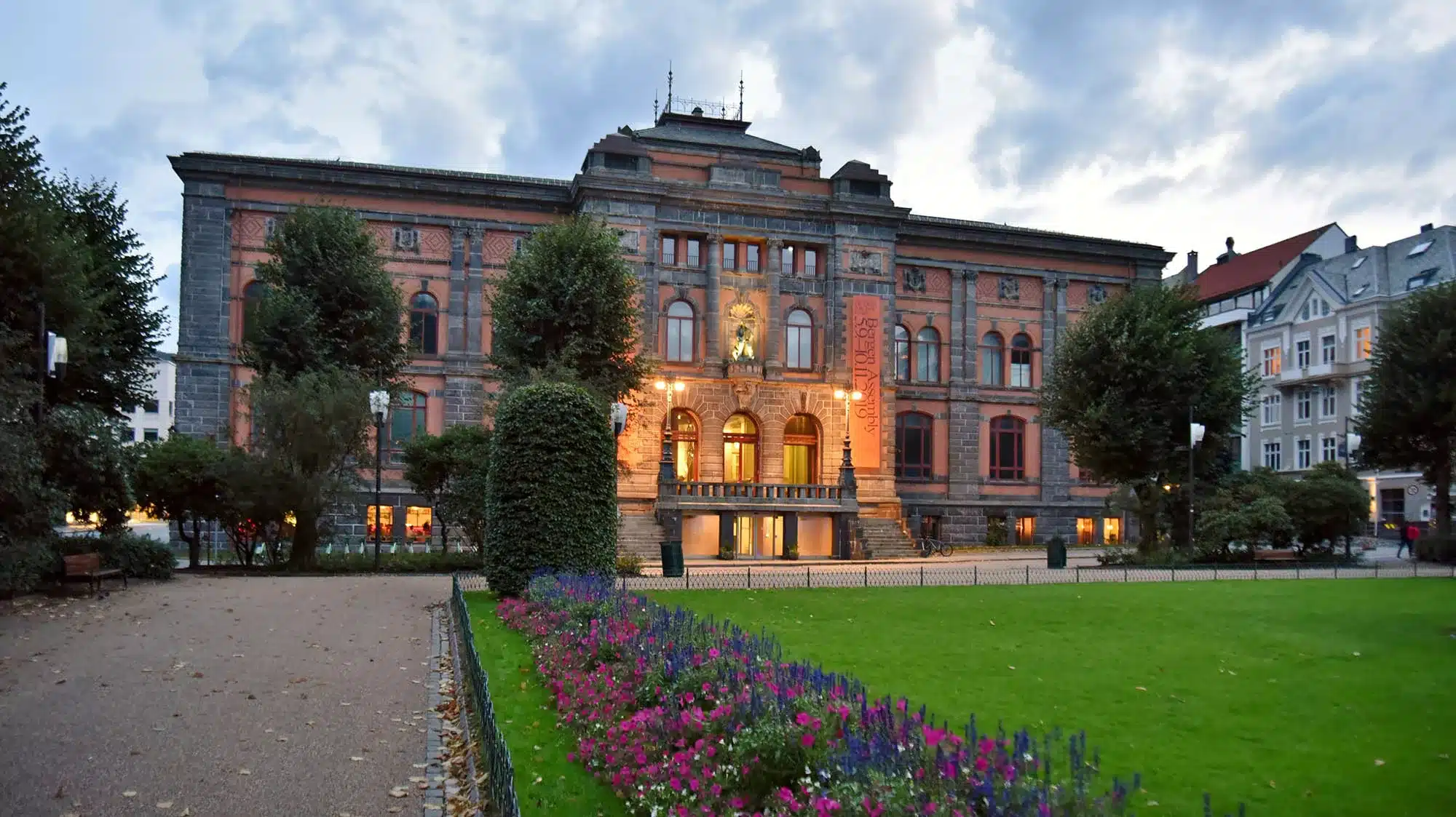 Visiter le West Norway Museum of Decorative Art à Bergen — Norvège, guide de voyage Âme Bohème