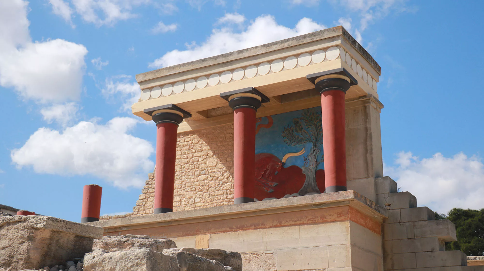 Découvrir le mythique Palais de Knossos en Crète Âme Bohème