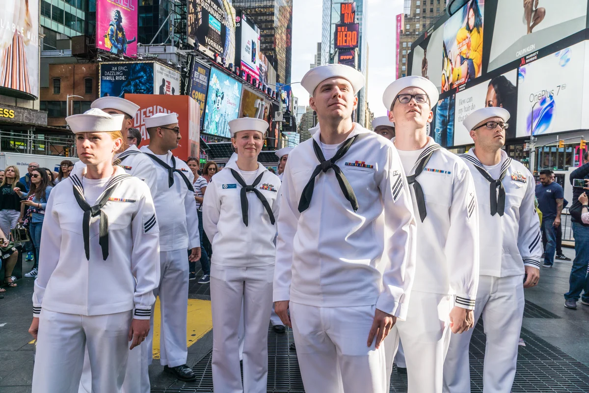 Fleet Week à New York Un spectacle naval impressionnant 🚢⚓️ Âme Bohème