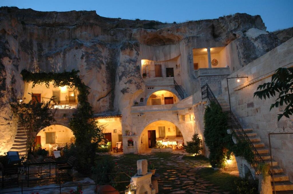 Dormez dans les grottes de la Cappadoce à Elkep Evi Cave Hotel