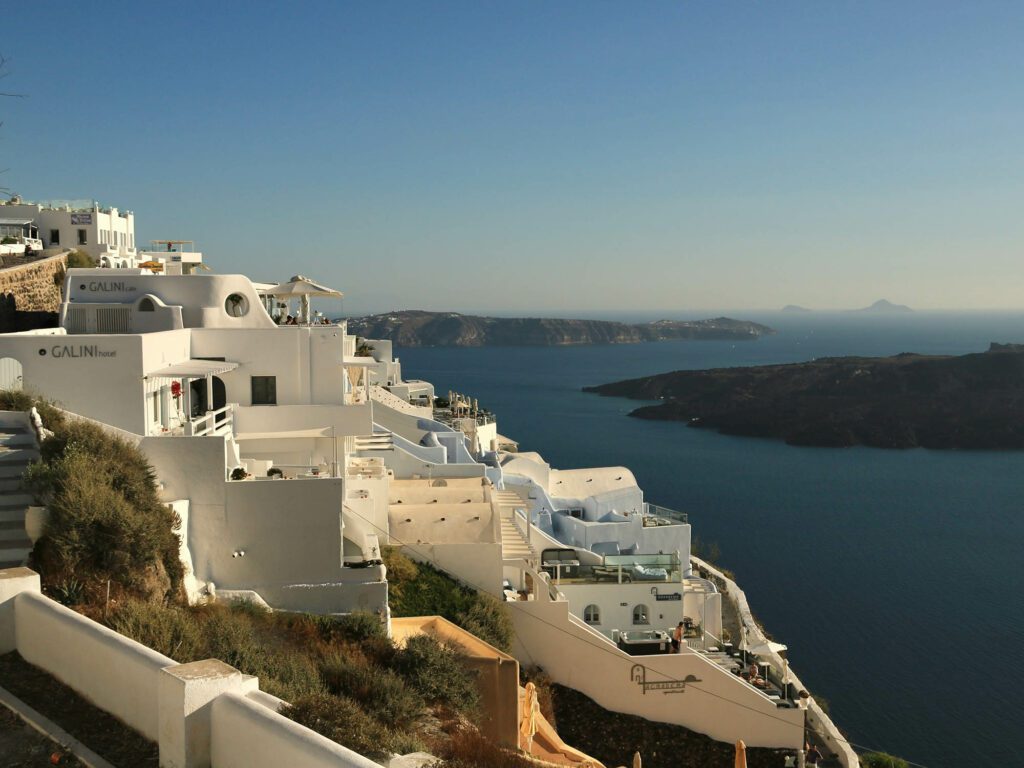 Profitez du calme revenu à Santorin en Septembre