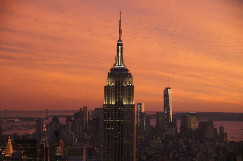 L'Empire State Building s'illumine tous les soirs