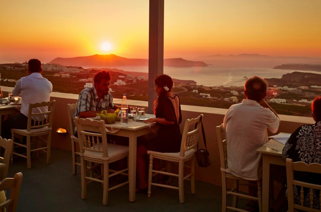 Les superbes couchers de soleils de Rosemary's Restaurant