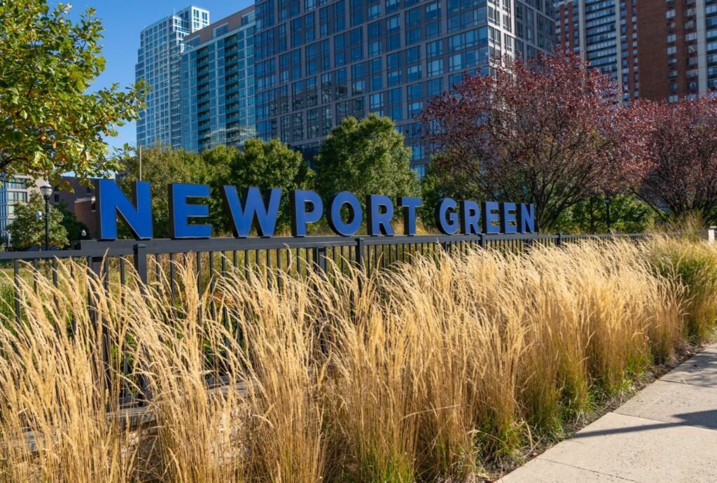 Waterside strolls in Newport Green Park