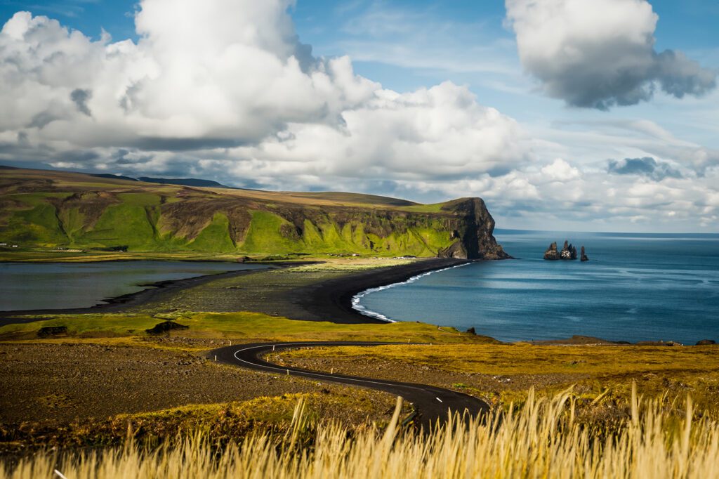 Notre guide complet pour visiter Dyrholaey en Islande