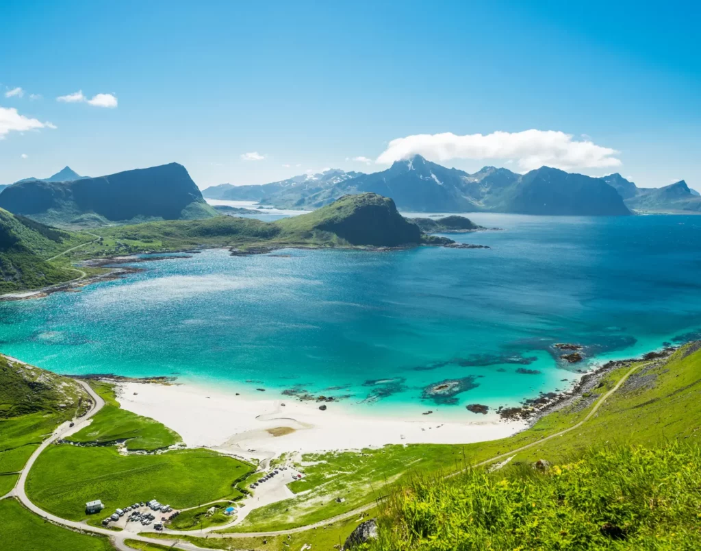 Explorez Haukland Beach, dans les Lofoten