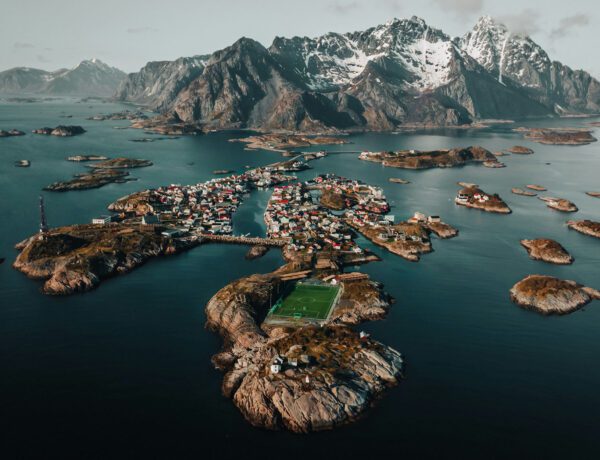 Le guide complet pour visiter Henningsvaer dans les Lofoten